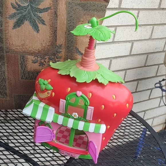 Other - CagelStrawberry Shaped Playhouse Toy